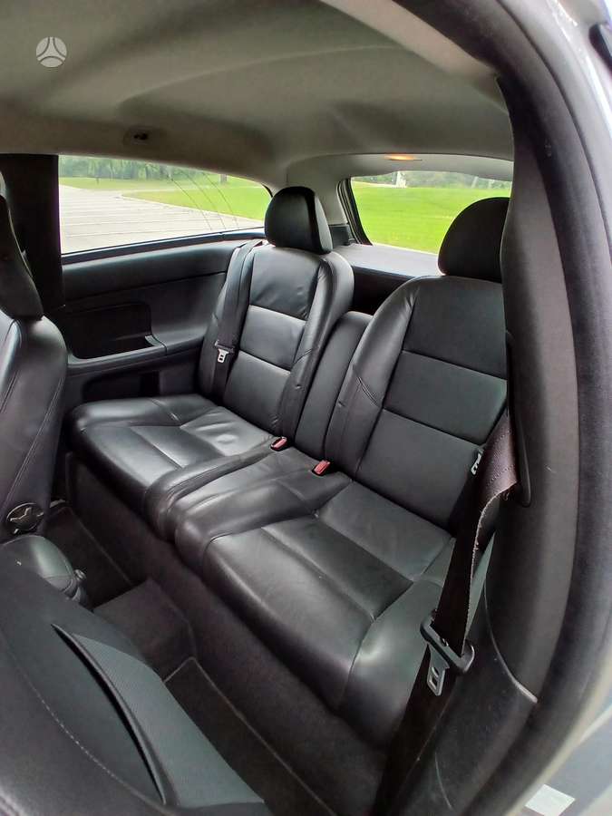 Volvo C30, 2.0 l., hatchback