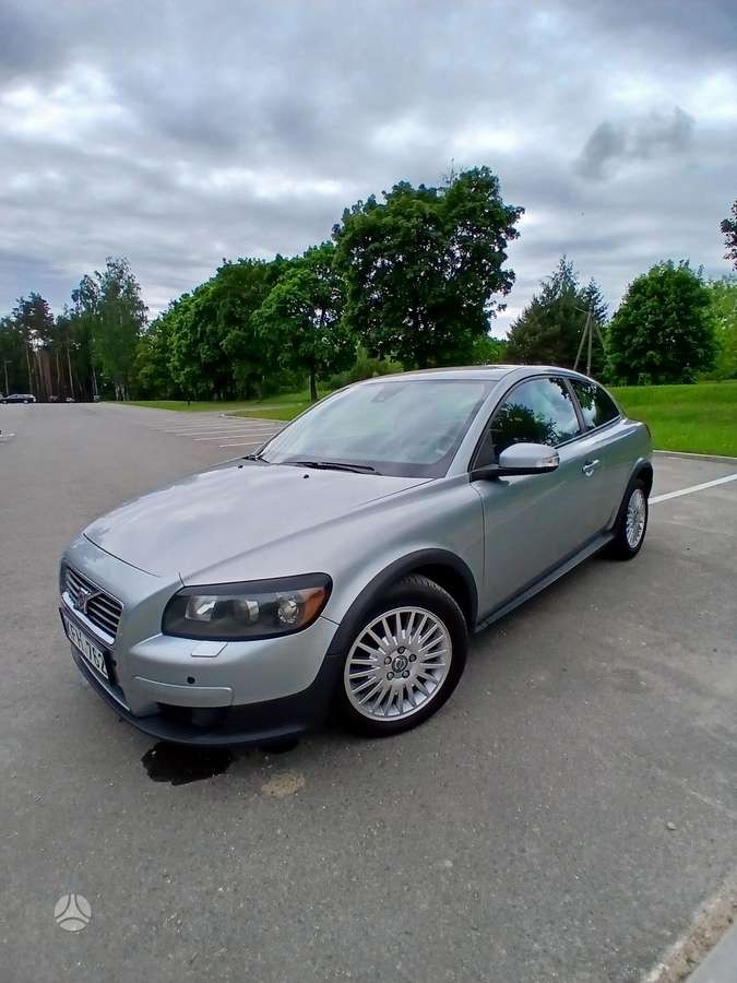 Volvo C30, 2.0 l., hatchback