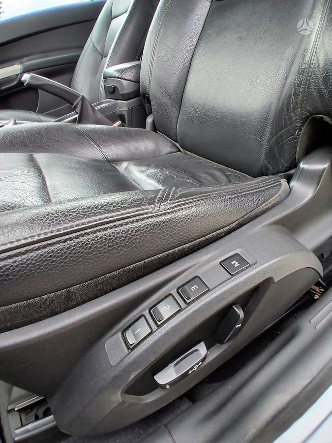 Volvo C30, 2.0 l., hatchback