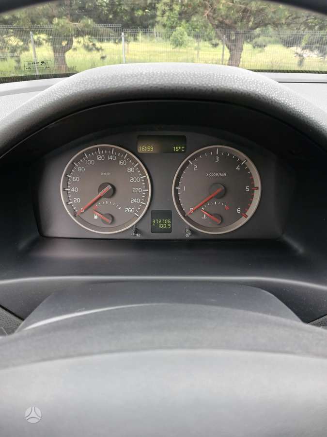 Volvo C30, 2.0 l., hatchback