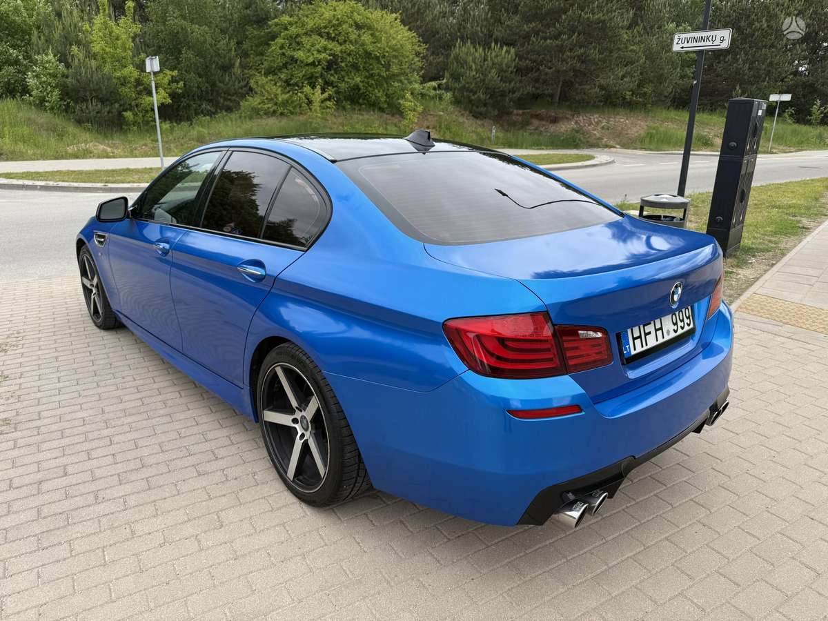 BMW 535, 3.0 l., Седан