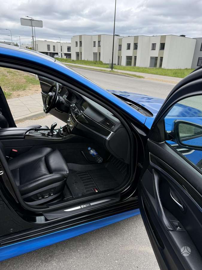 BMW 535, 3.0 l., Седан