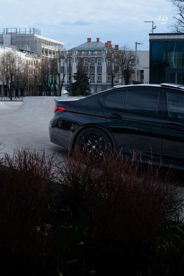 BMW M550, 4.4 l., Седан