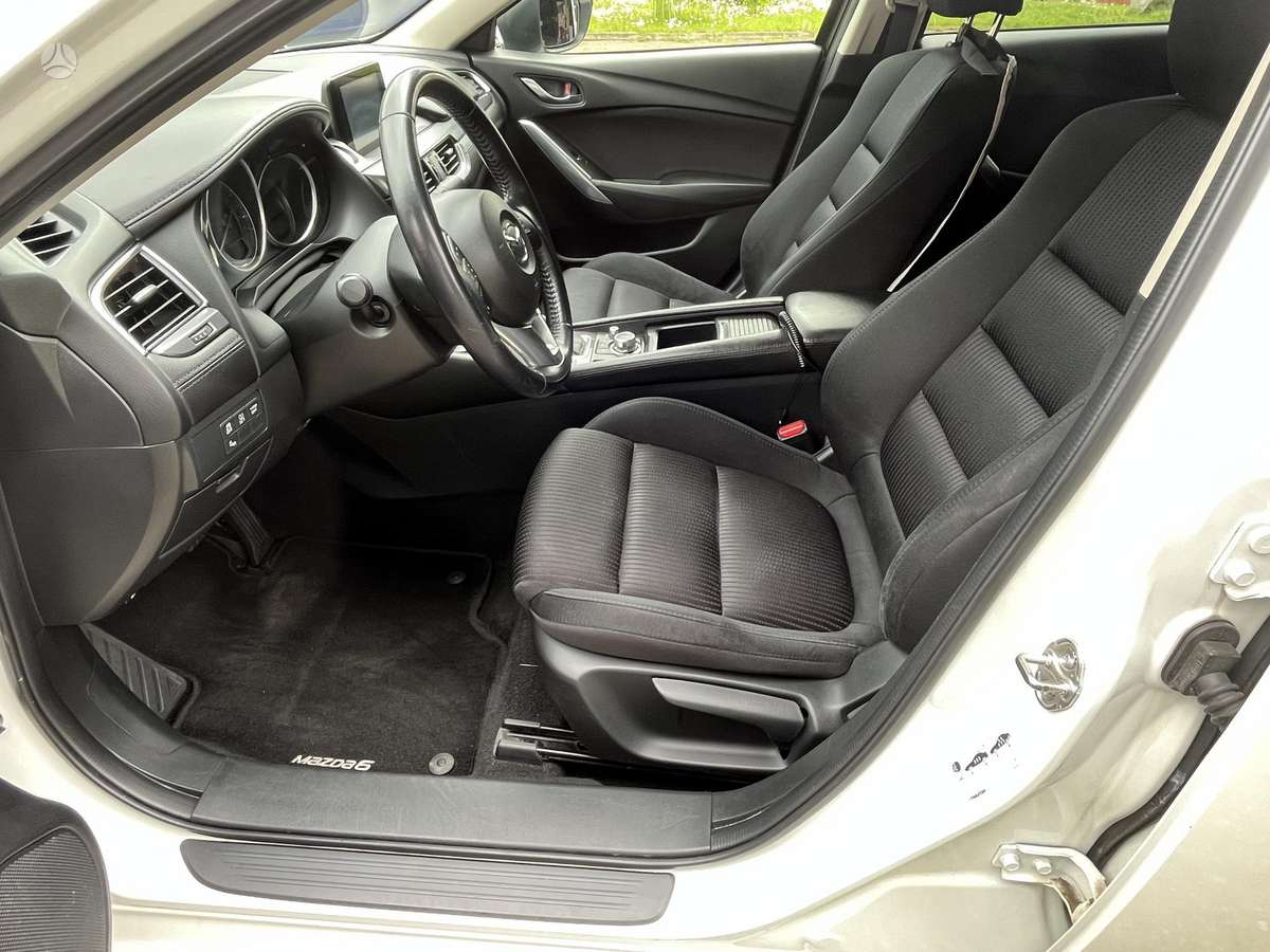 Mazda 6, 2.0 l., Седан