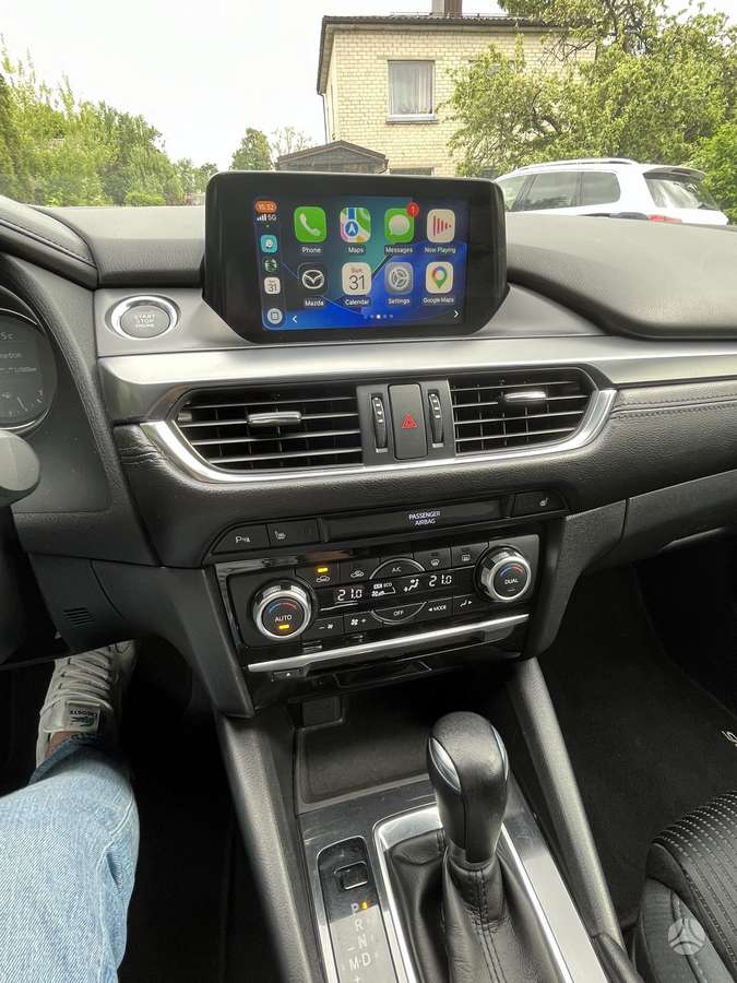 Mazda 6, 2.0 l., Седан