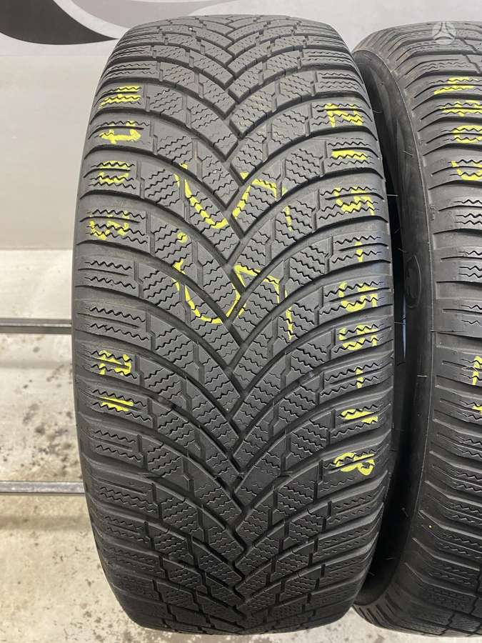 Firestone Winterhawk 4, žieminės 215/55 R18