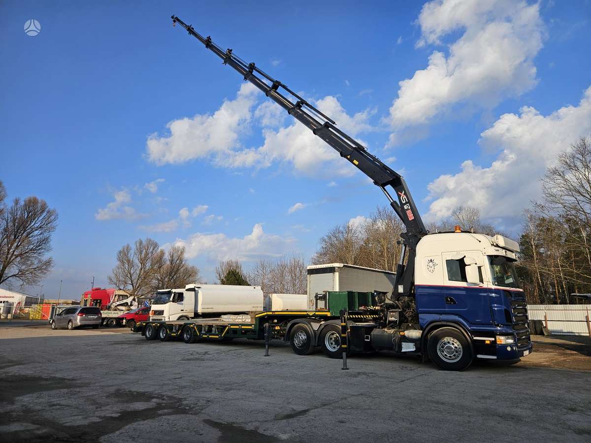 Scania R400, su kranu