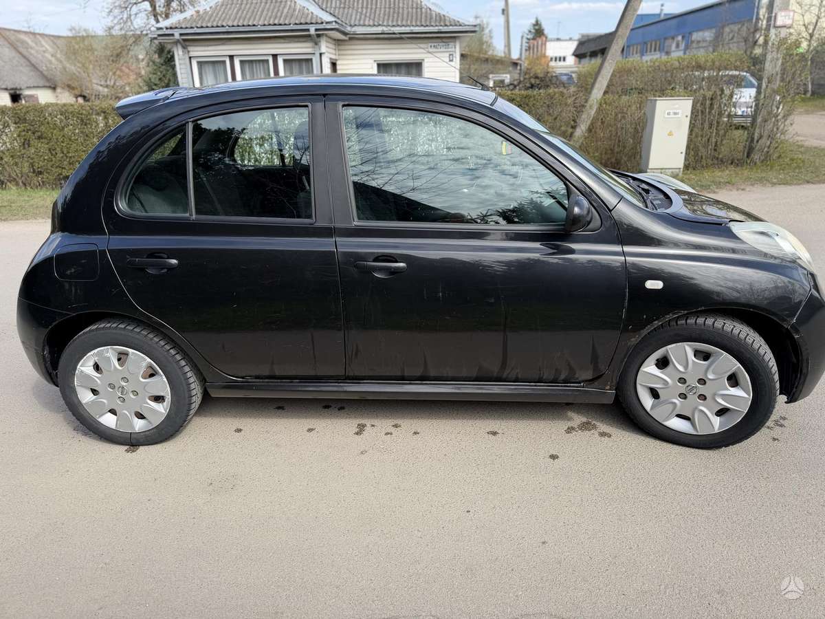 Nissan Micra, 1.4 l., hatchback