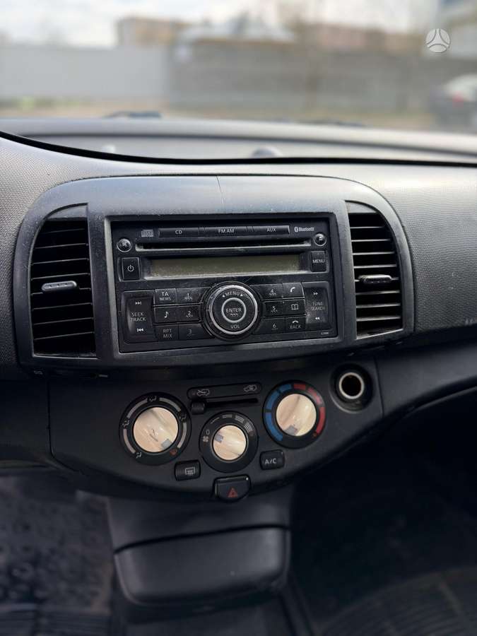 Nissan Micra, 1.4 l., hatchback