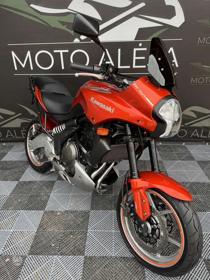 Kawasaki Versys 650cc, enduro / adventure