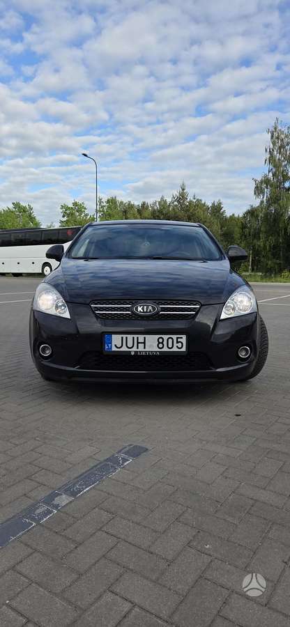 Kia Ceed, 1.6 l., Хэтчбек