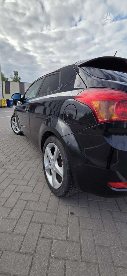 Kia Ceed, 1.6 l., hatchback