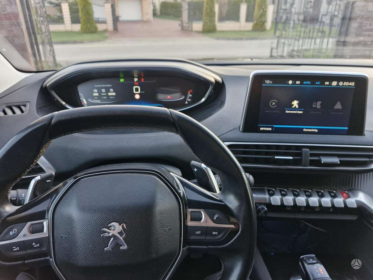 Peugeot 3008 - 11