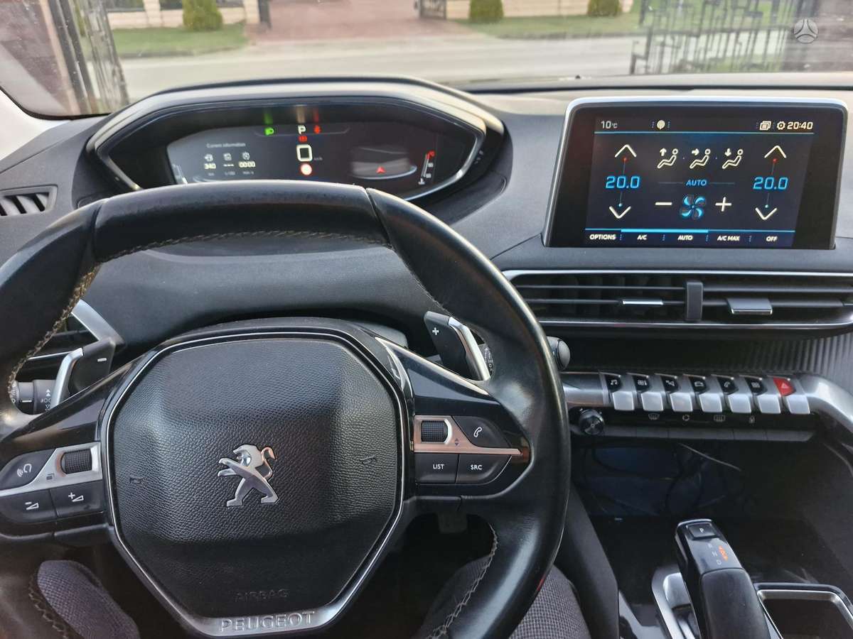 Peugeot 3008 - 12