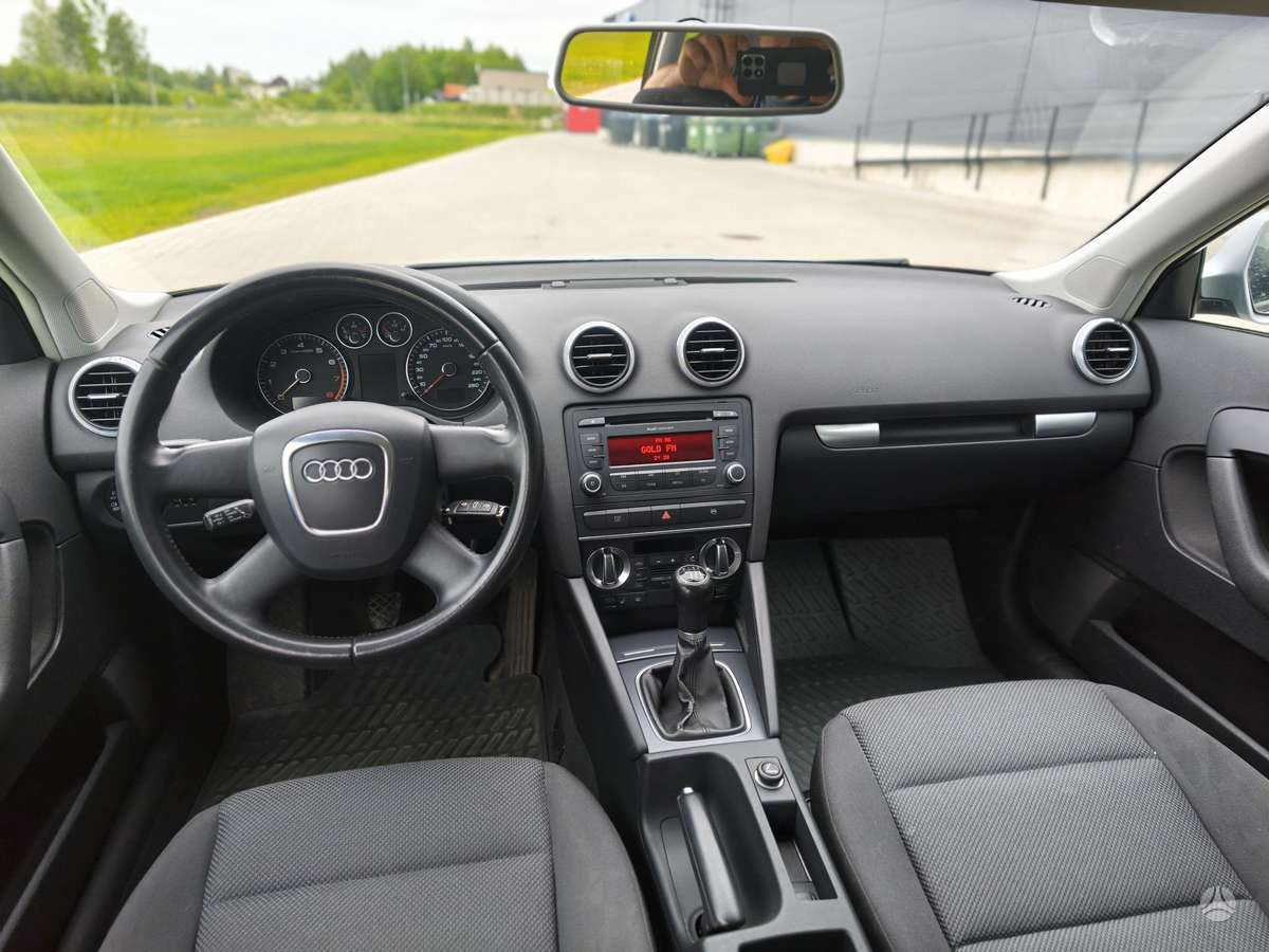 Audi A3, 1.4 l., hatchback