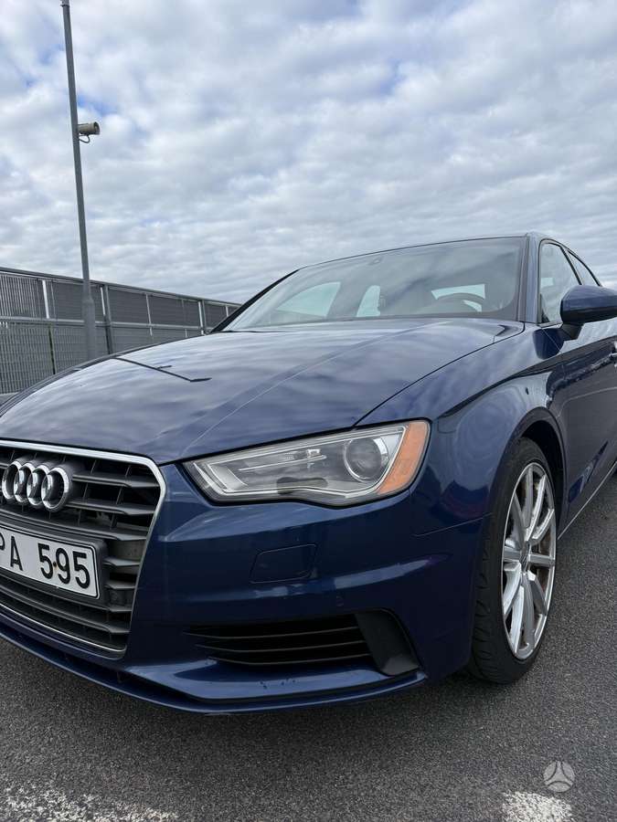 Audi A3, 1.8 l., Седан