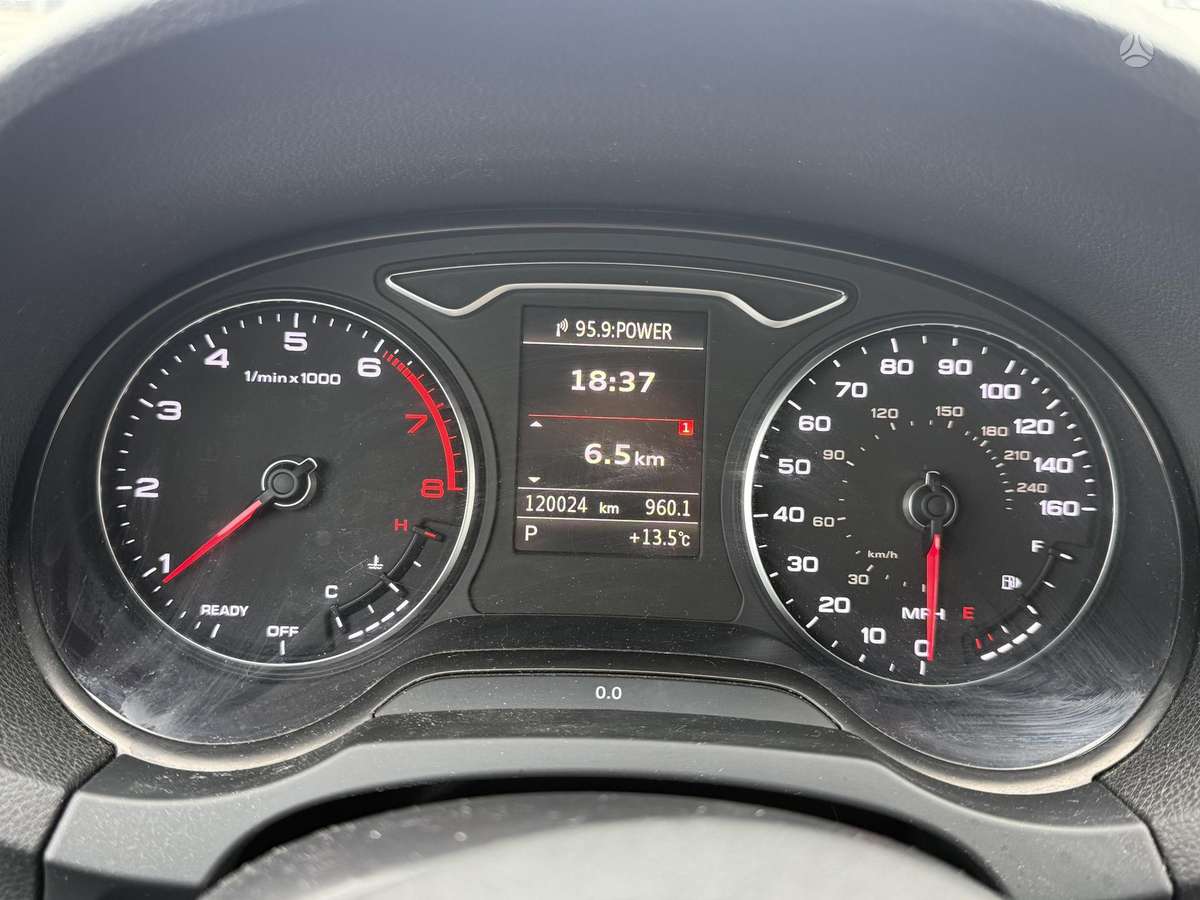 Audi A3, 1.8 l., Седан