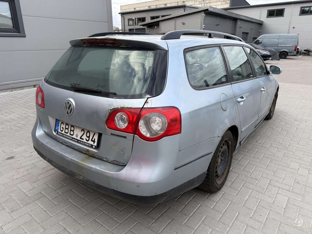 Volkswagen Passat, 2.0 l., Универсал