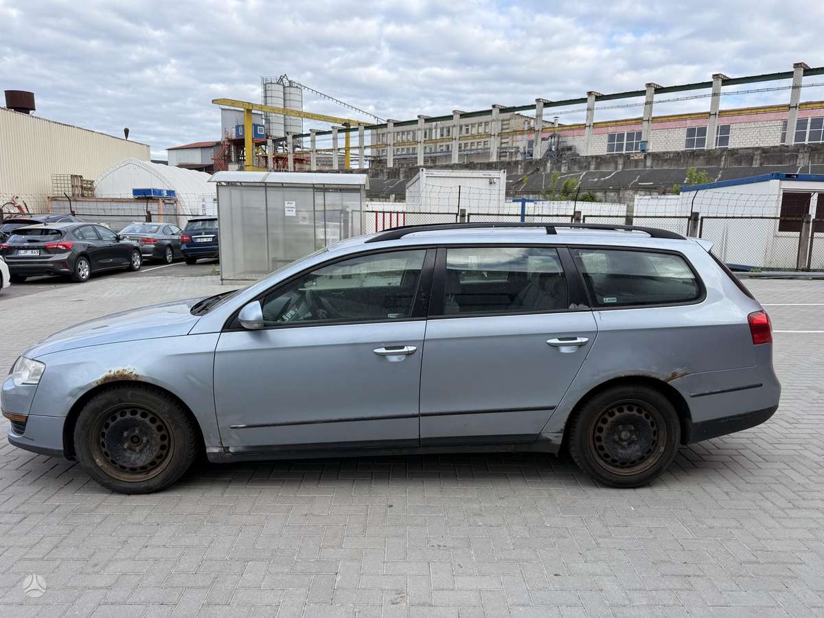 Volkswagen Passat, 2.0 l., Универсал