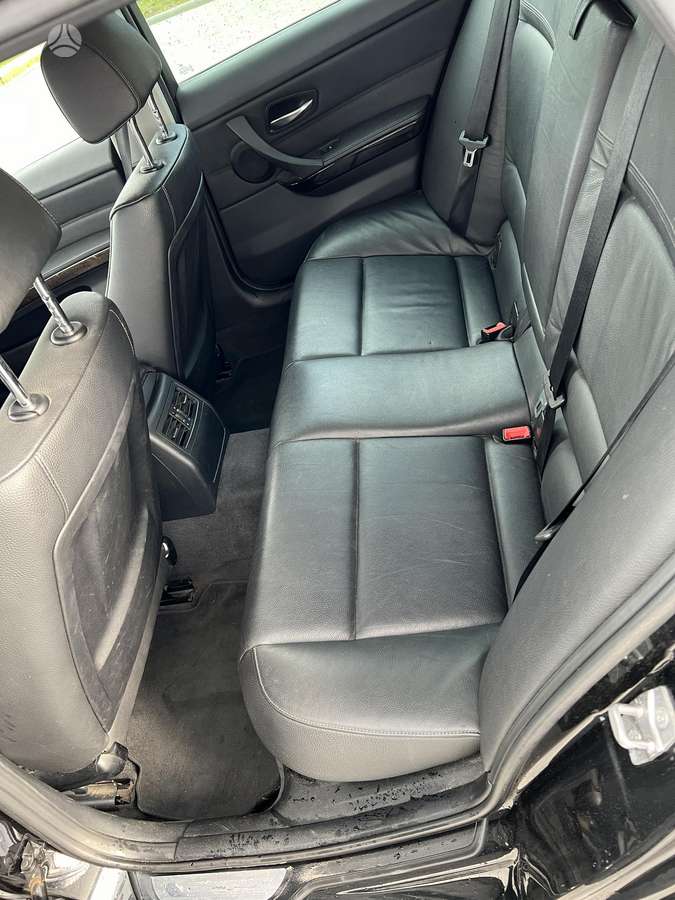 BMW 330, 3.0 l., universalas