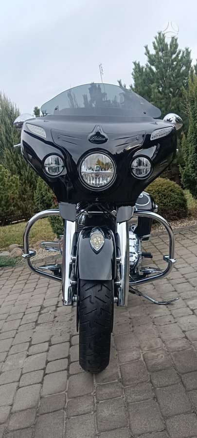 Indian Chieftain, choppers