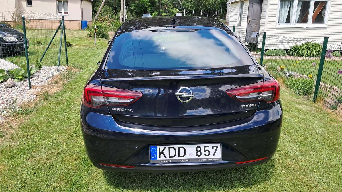 Opel Insignia, 1.5 l., hatchback