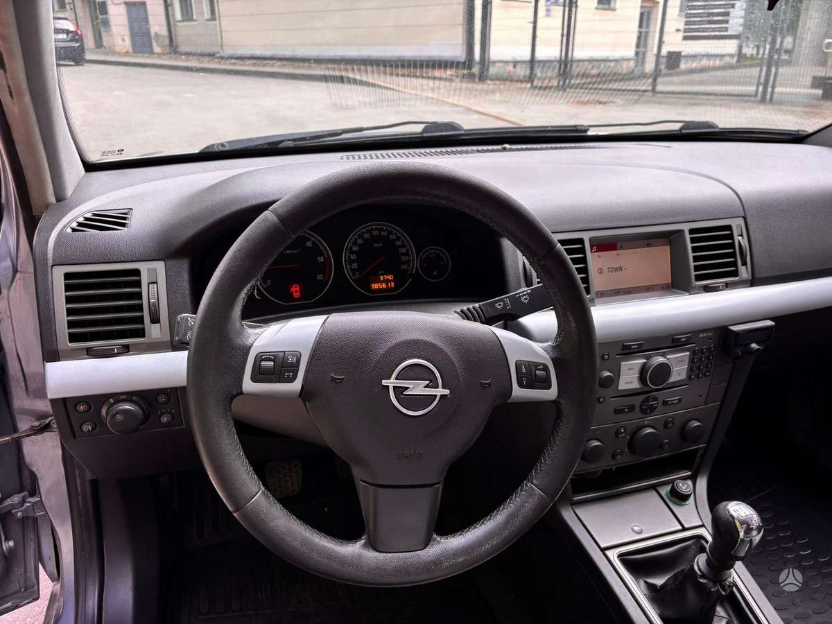 Opel Vectra, 1.9 l., universalas