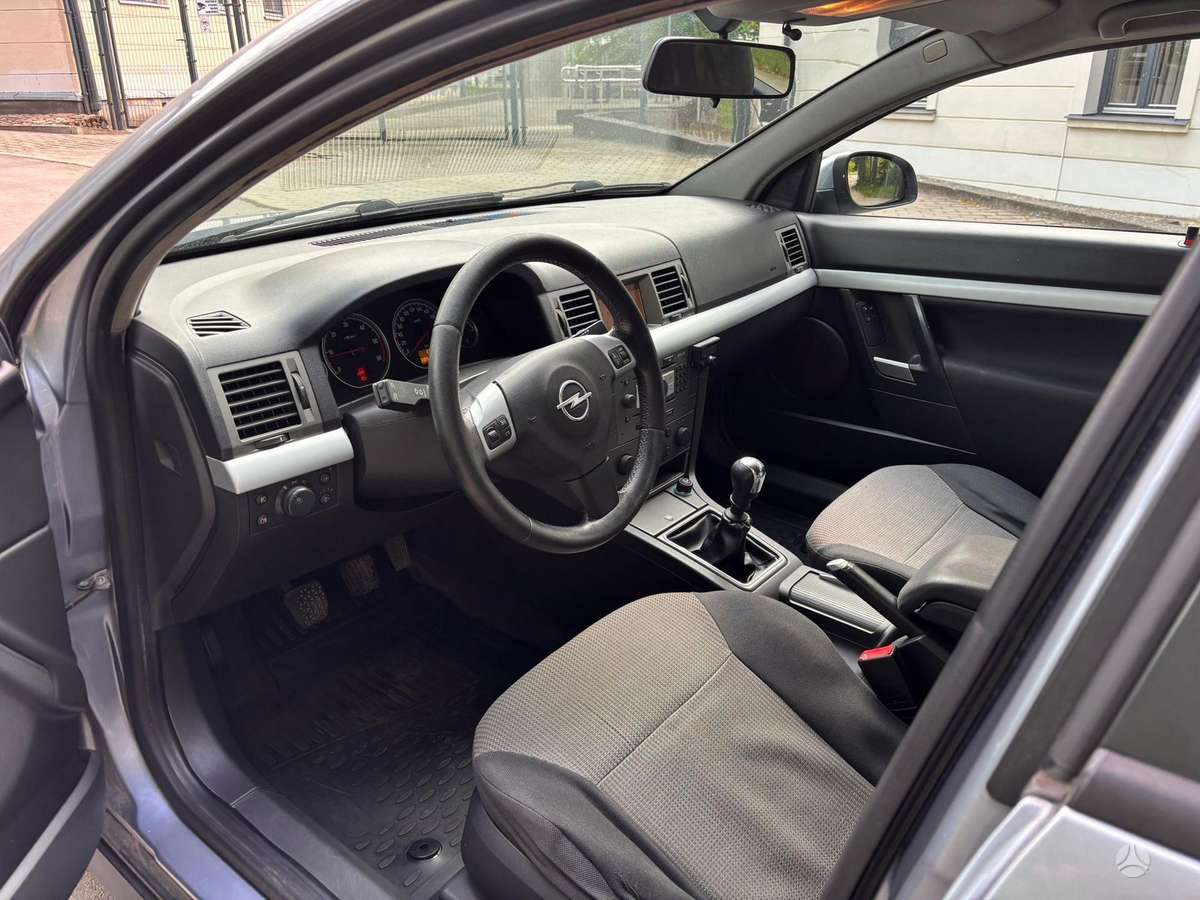 Opel Vectra, 1.9 l., universalas