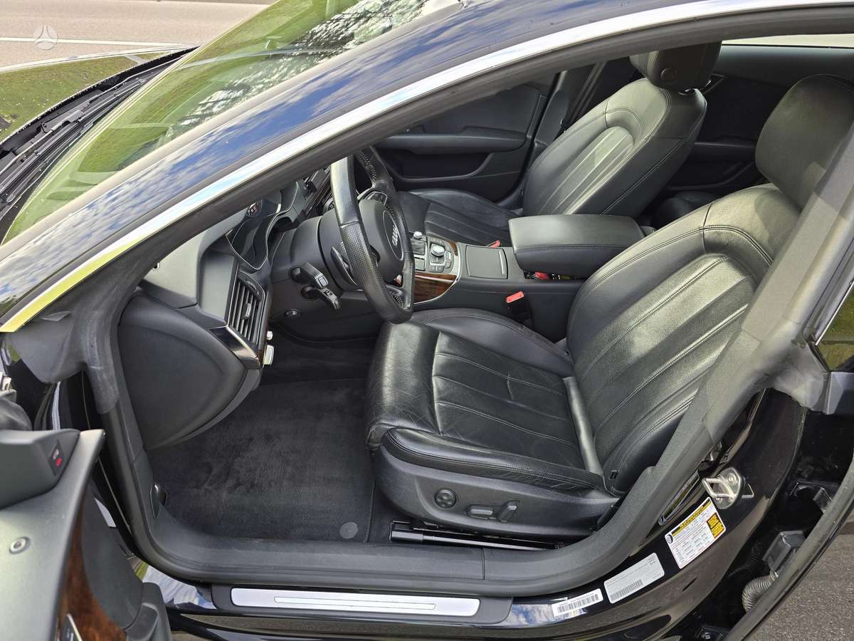 Audi A7, 3.0 l., hatchback