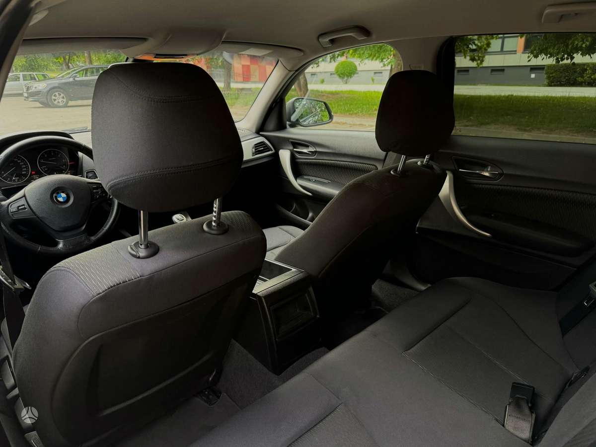 BMW 116, 2.0 l., hatchback