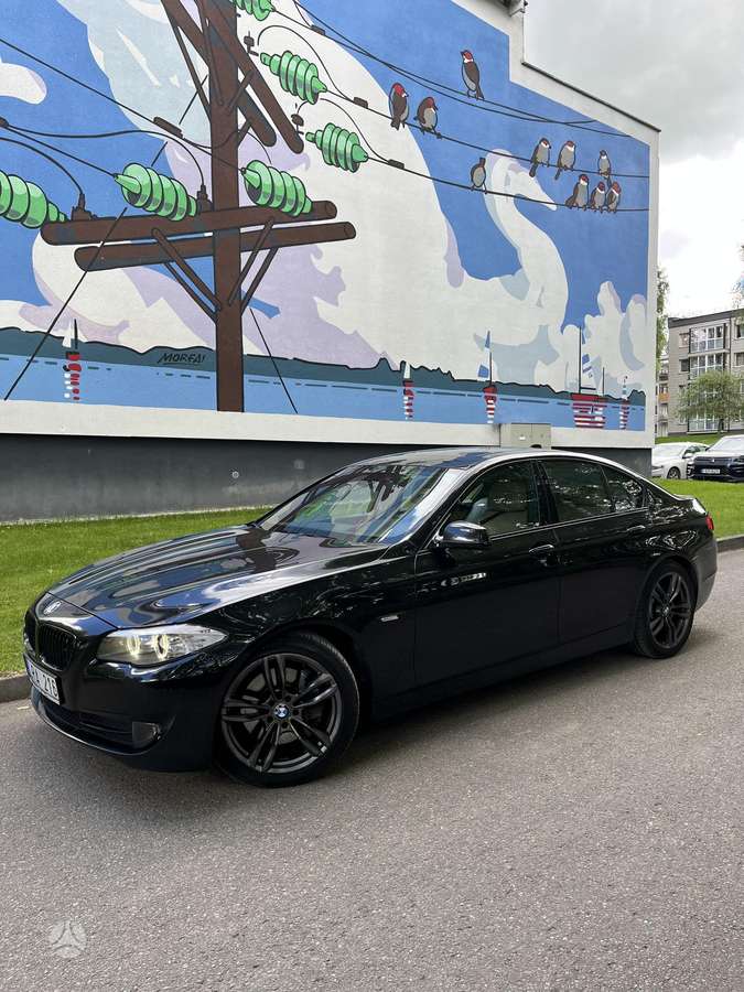 BMW 530, 3.0 l., Седан