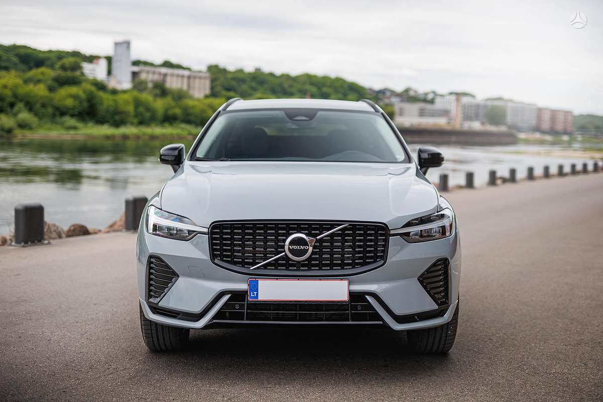 Volvo XC60 - 2