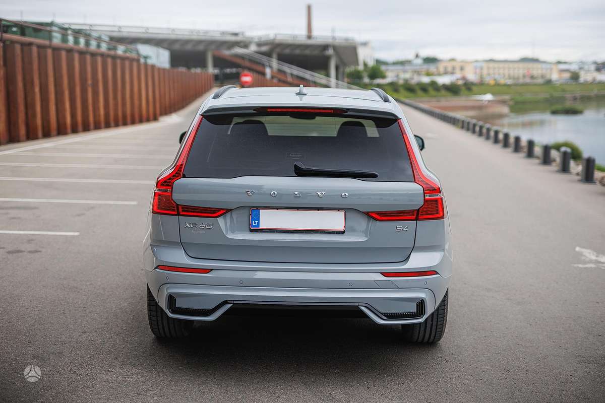 Volvo XC60 - 8