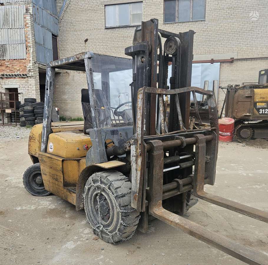 TCM FD45T2, forklifts