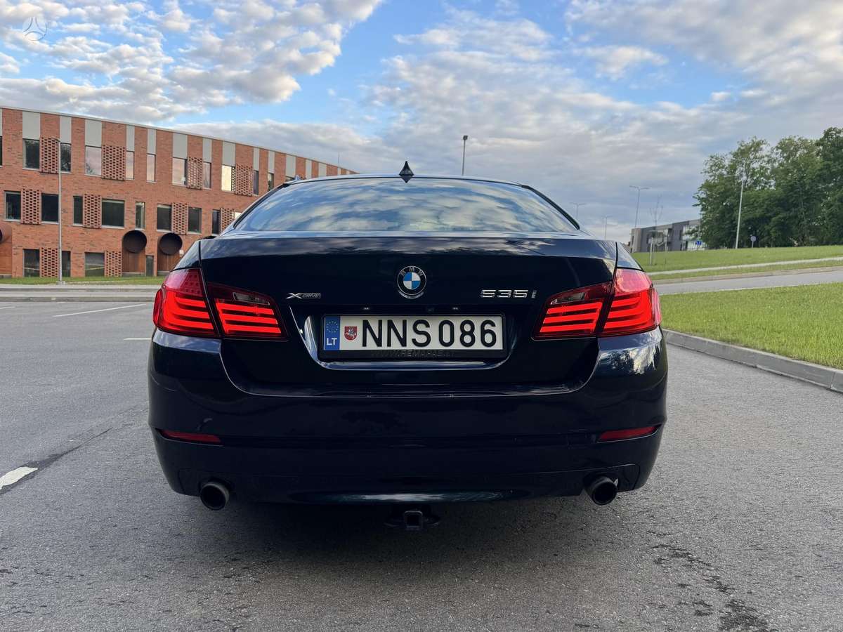 BMW 535, 3.0 l., Седан