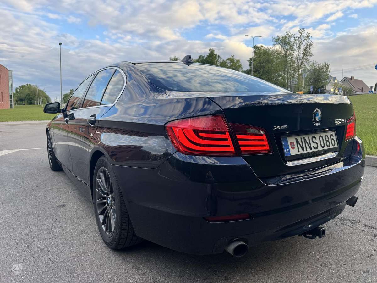 BMW 535, 3.0 l., Седан