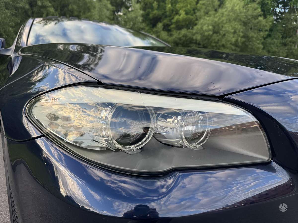 BMW 535, 3.0 l., Седан