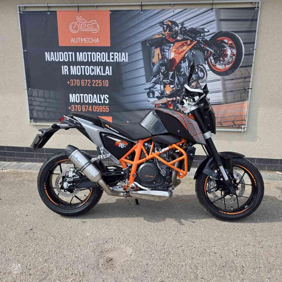 KTM Duke 690cc, enduro / adventure