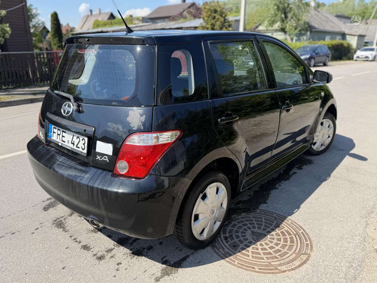 Scion XA - 6