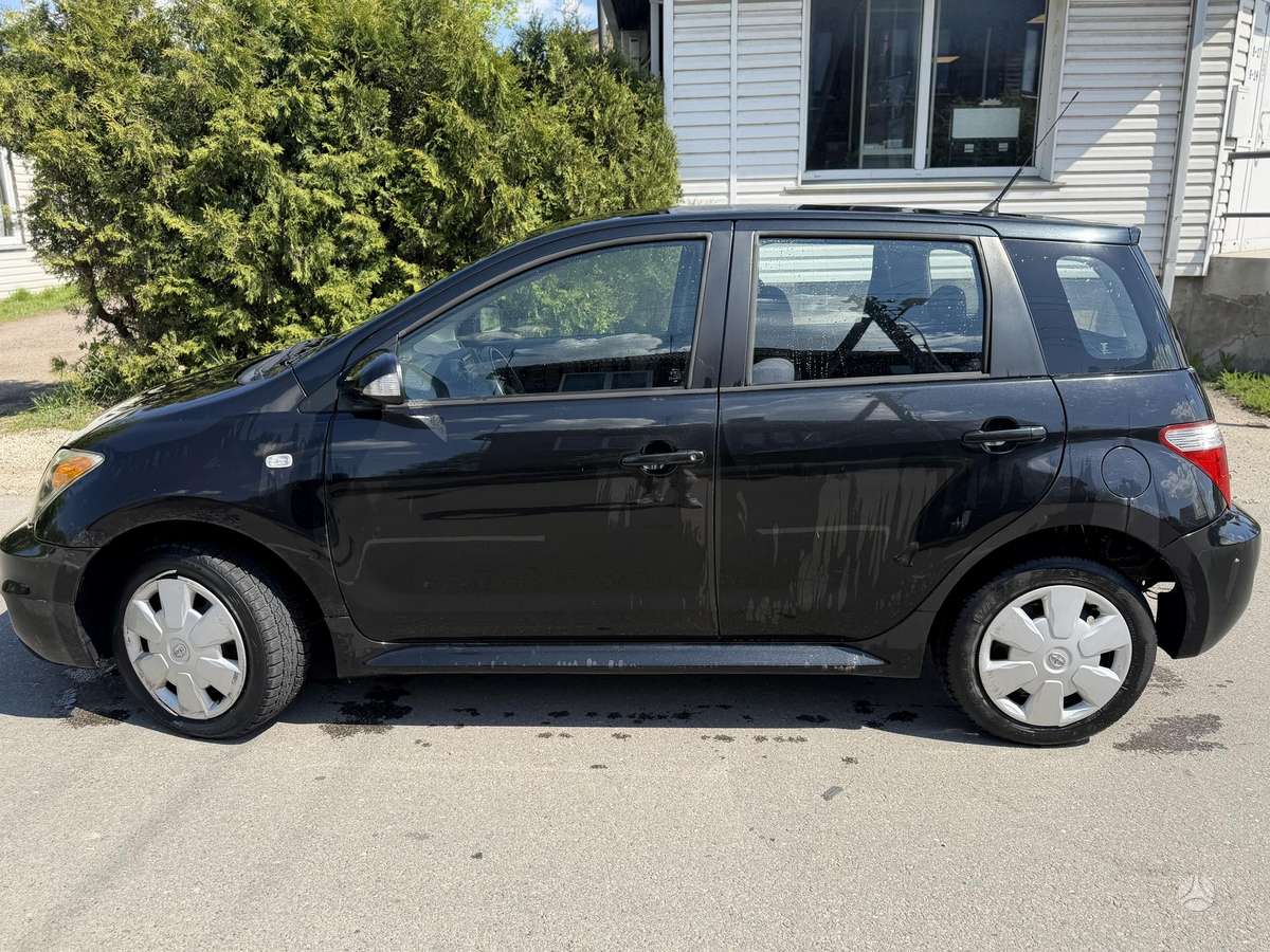 Scion XA - 9