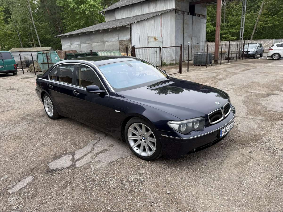 BMW 735, 3.6 l., Седан