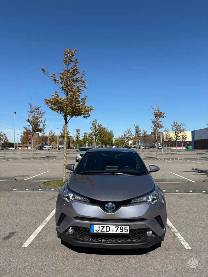 Toyota C-HR - 10