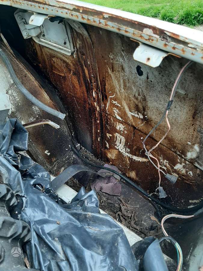 Lada 2106, 1.6 l., Седан
