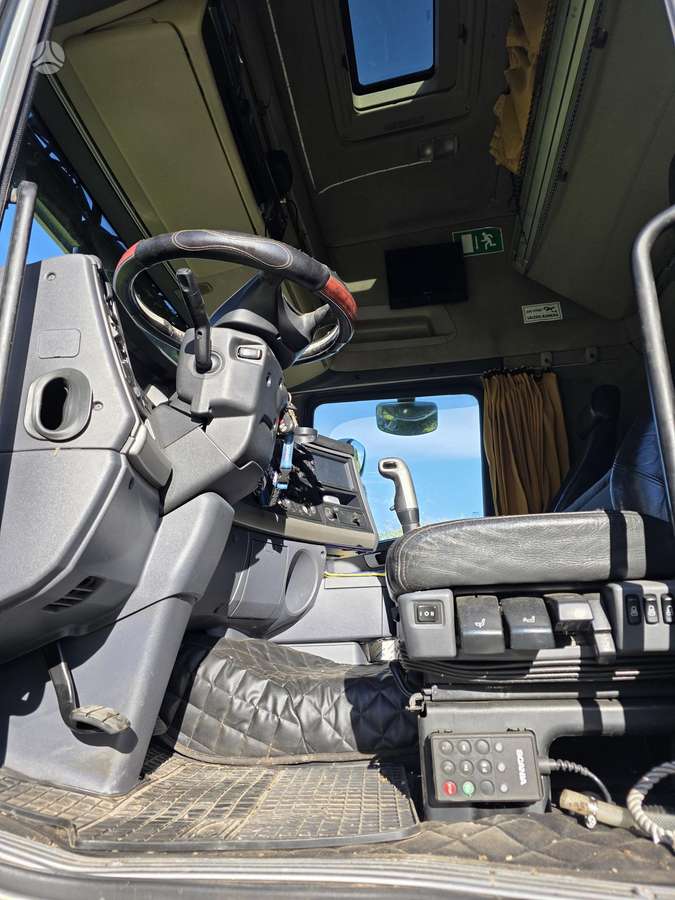 Scania 480, single sleeper