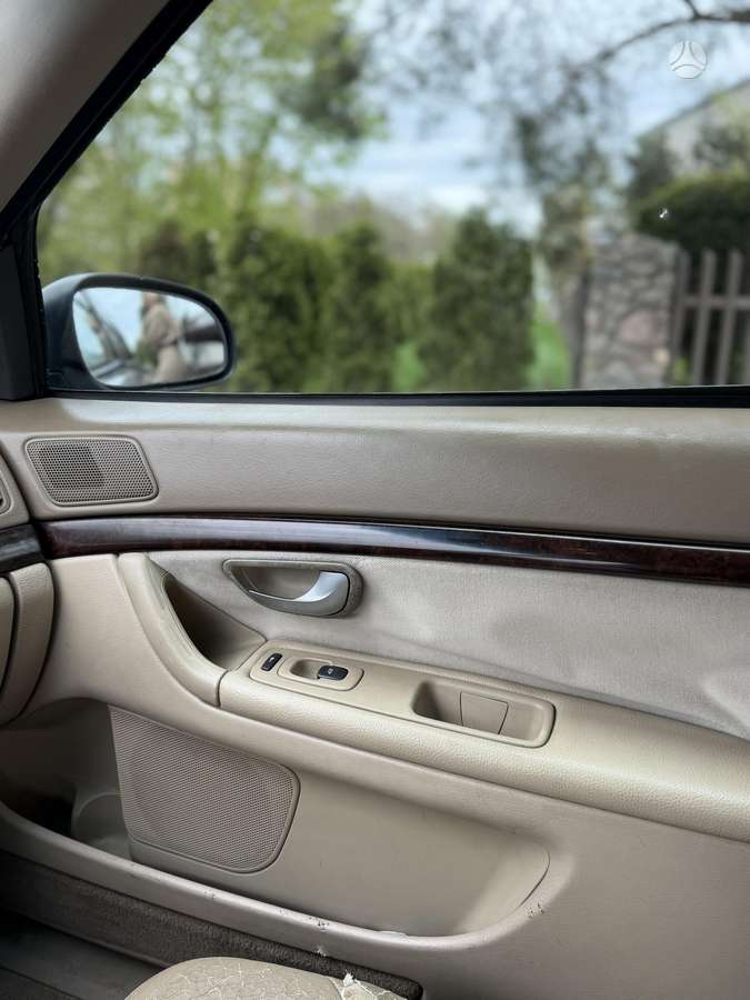 Volvo S80, 2.4 l., Седан