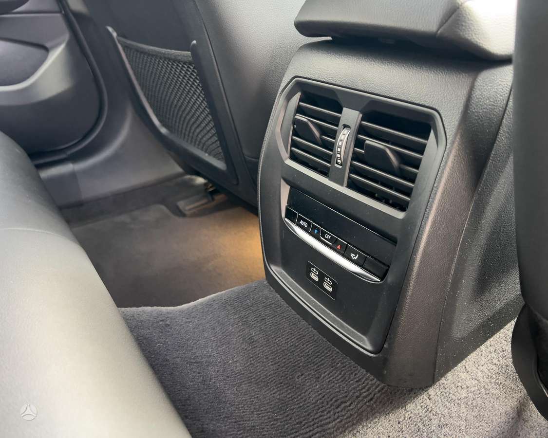 BMW i4, 70 kWh, coupe