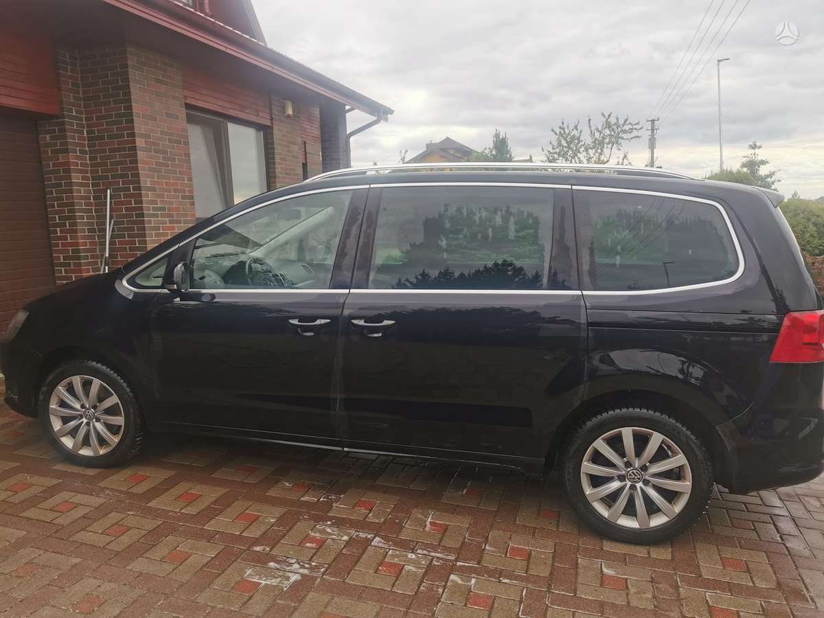 Volkswagen Sharan, 2.0 l., Минивэн