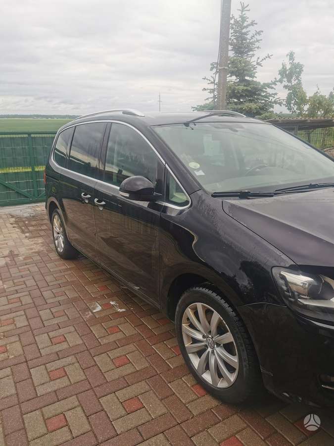 Volkswagen Sharan, 2.0 l., Минивэн