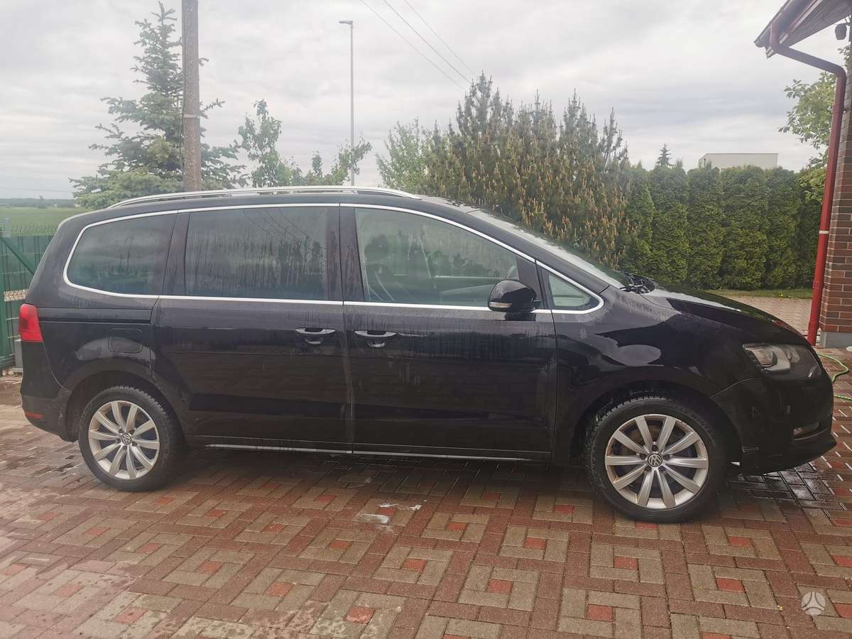 Volkswagen Sharan, 2.0 l., Минивэн