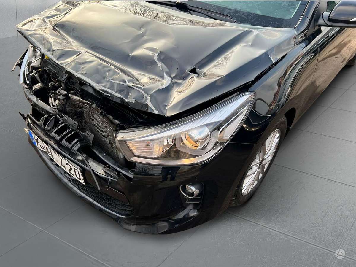 Kia Rio, 1.4 l., hatchback